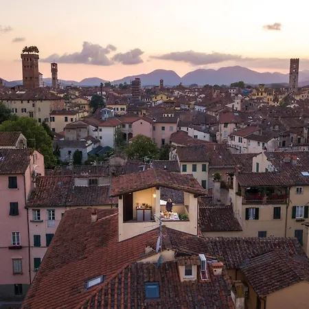Apartment Appealing Apartment In Lucca With Terrace