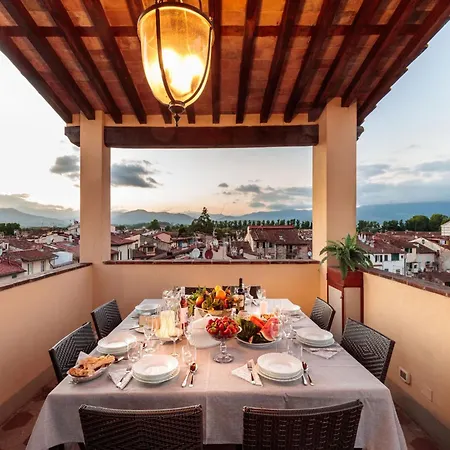 Apartment Appealing Apartment In Lucca With Terrace Lucca